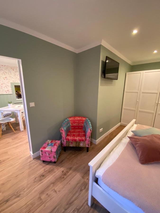 Bed N Riesling Appartement Forst an der Weinstrasse Buitenkant foto